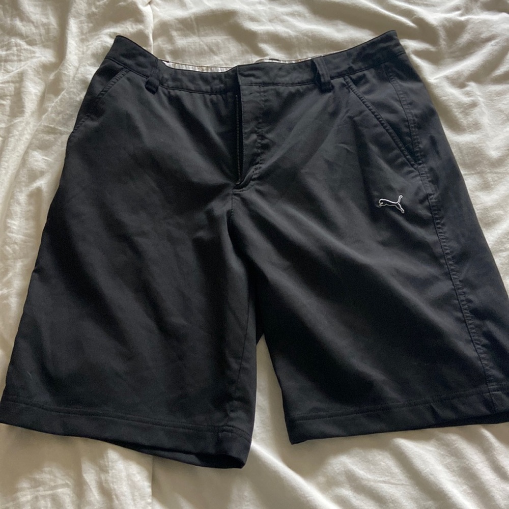 Black puma golf shorts